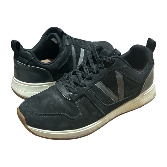 EUC - Vionic Rechelle Nubuck Leather Sneakers - size 7 - Picture 2 of 7